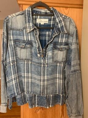 Vintage Havana - Blue & White Plaid and Plain  Denim pullover shirt.